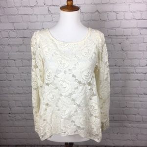 Boho Chic Floral Lace Split-back Blouse